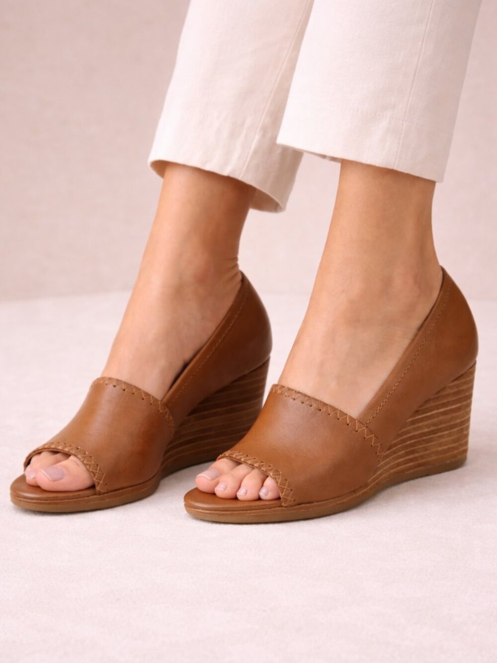 Jack Rogers Palmer Leather Wedge Sandals Luggage Brown Whipstitch 7